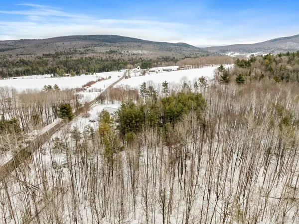 $345,000 | 30 Knapp Road, Piermont, NH 03779