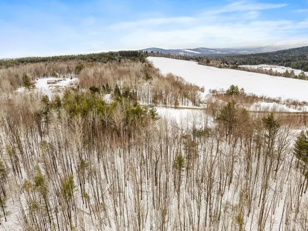 $345,000 | 30 Knapp Road, Piermont, NH 03779