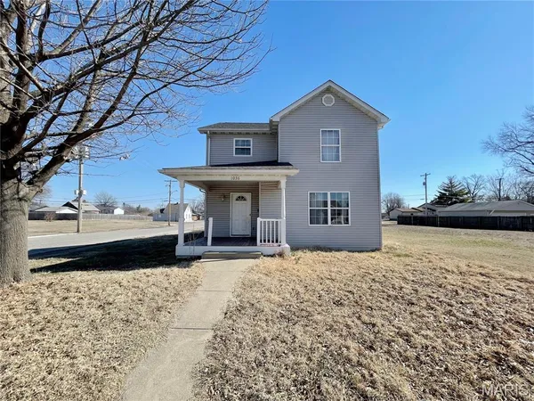 $99,900 | 1036 Greenwood Street, Madison, IL 62060