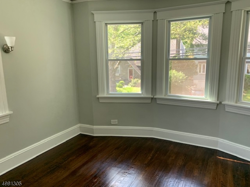 52 Dunnell Road Maplewood, NJ 07040 - Photo 4 of 13