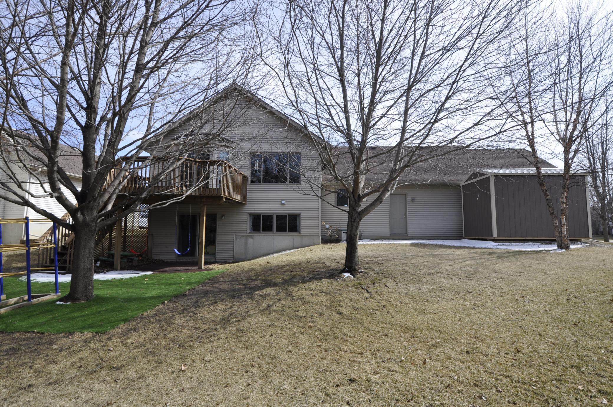 3517 Hazelwood Lane Southwest Rochester, MN 55902 - Photo 25 of 42