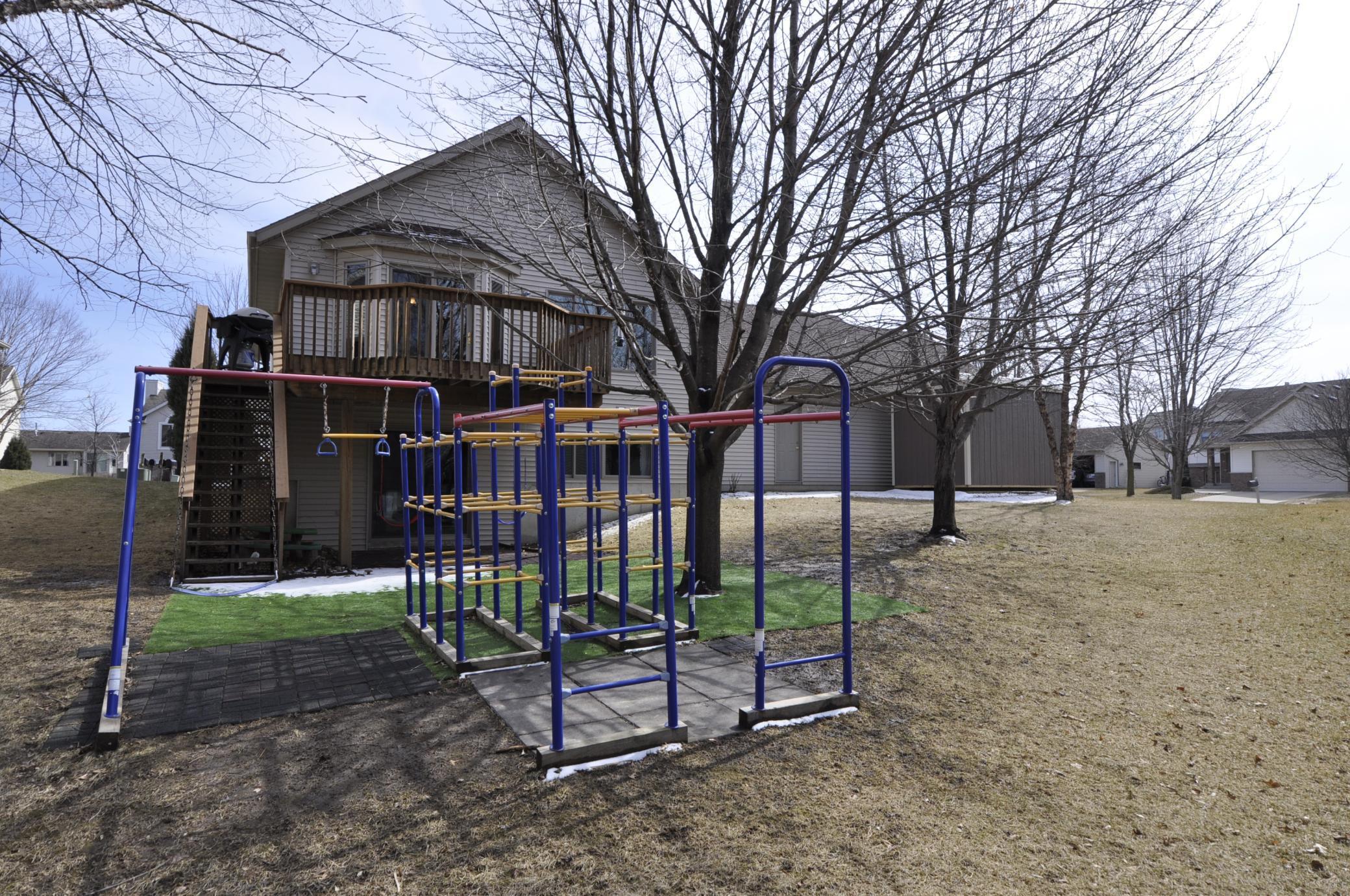 3517 Hazelwood Lane Southwest Rochester, MN 55902 - Photo 26 of 42