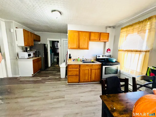 $479,000 | 482 East Street, New Britain, CT 06051