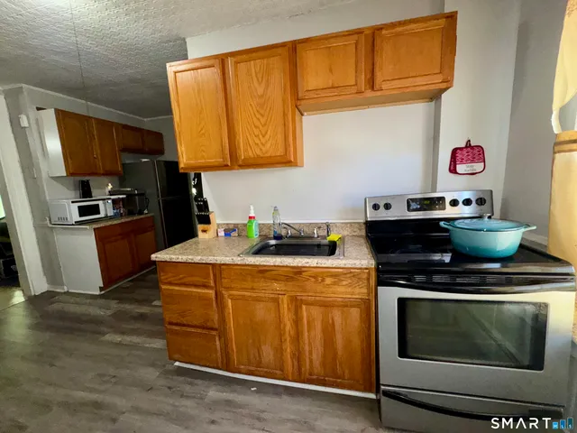 $479,000 | 482 East Street, New Britain, CT 06051