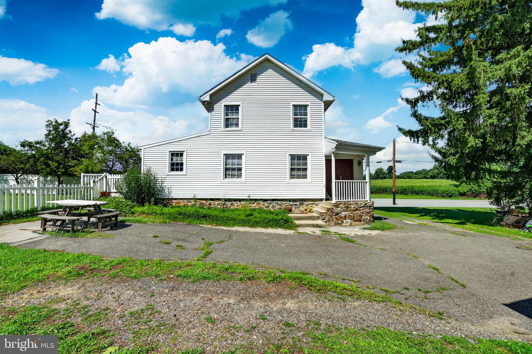 1140 Middletown Road Media, PA 19063 - Photo 3 of 76