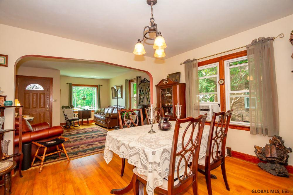 2117 Curry Road Rotterdam, NY 12303 - Photo 4 of 22 Photo 4