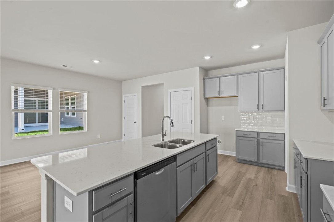 560 Crowder Place Piedmont, SC 29673 - Photo 6 of 10 Photo is not of the actual home, but is an inspirational photo of builder’s model home and may depict options, furnishings, and/or decorator features that are not included