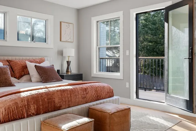 $2,999,999 | 71 Greenough Street, Unit 711, Brookline, MA 02445