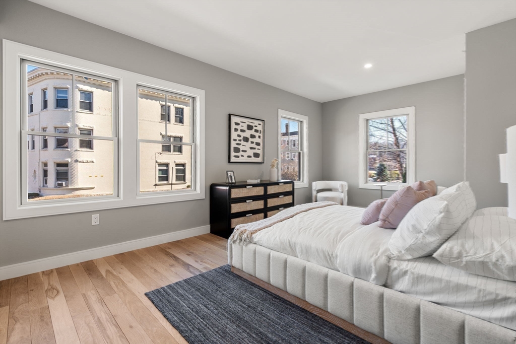 71 Greenough Street, Unit 711 Brookline, MA 02445 - Photo 25 of 33