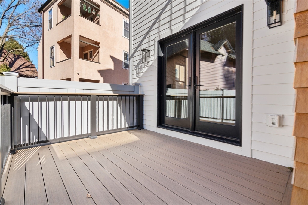 71 Greenough Street, Unit 711 Brookline, MA 02445 - Photo 27 of 33