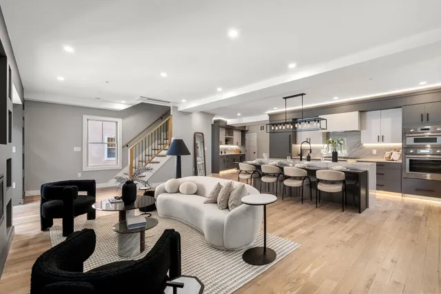 $2,999,999 | 71 Greenough Street, Unit 711, Brookline, MA 02445