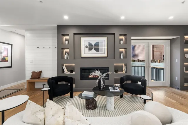 $2,999,999 | 71 Greenough Street, Unit 711, Brookline, MA 02445