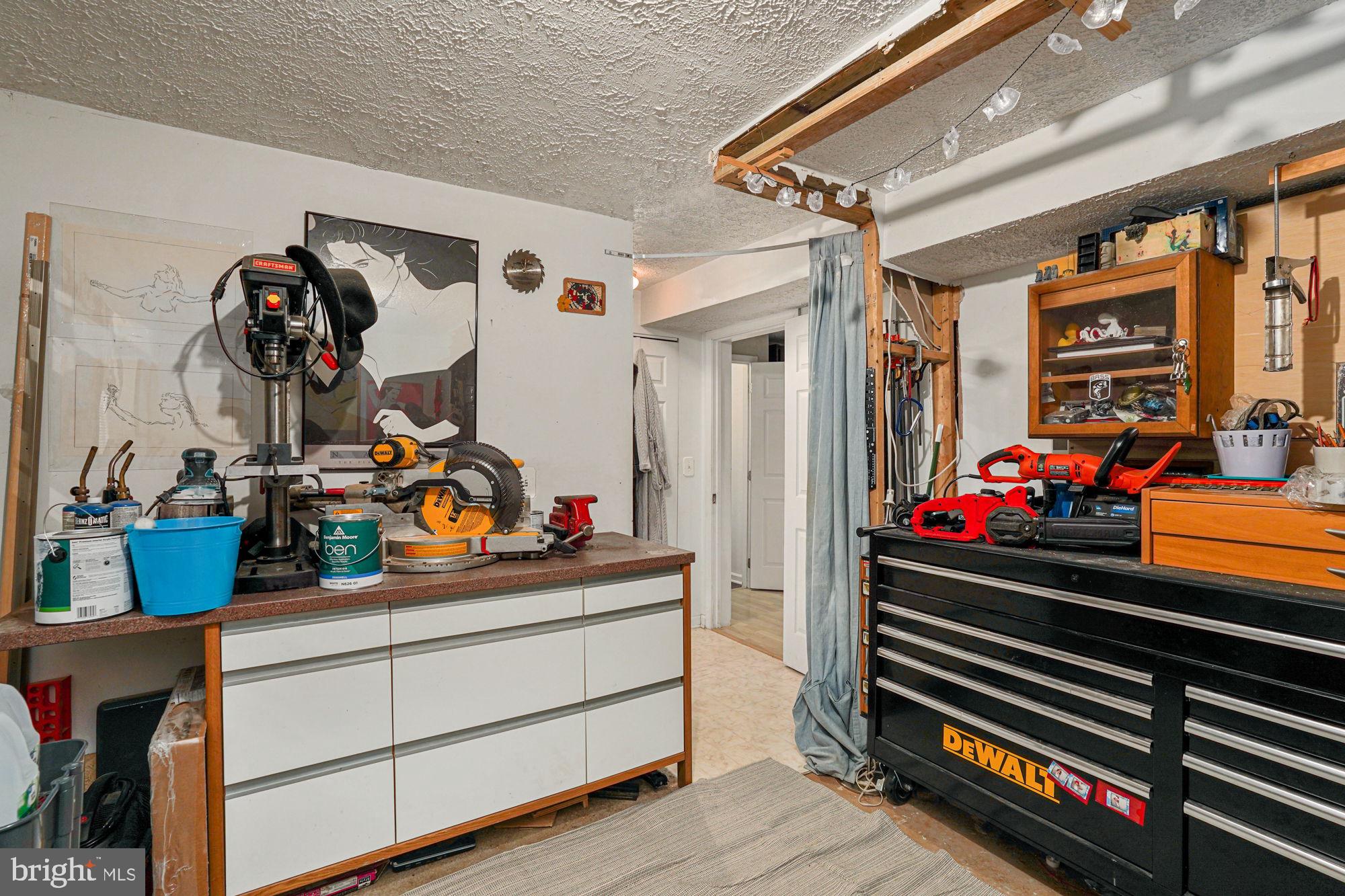 38 Buck Road Stafford, VA 22556 - Photo 30 of 39 a view of a room with gym equipment