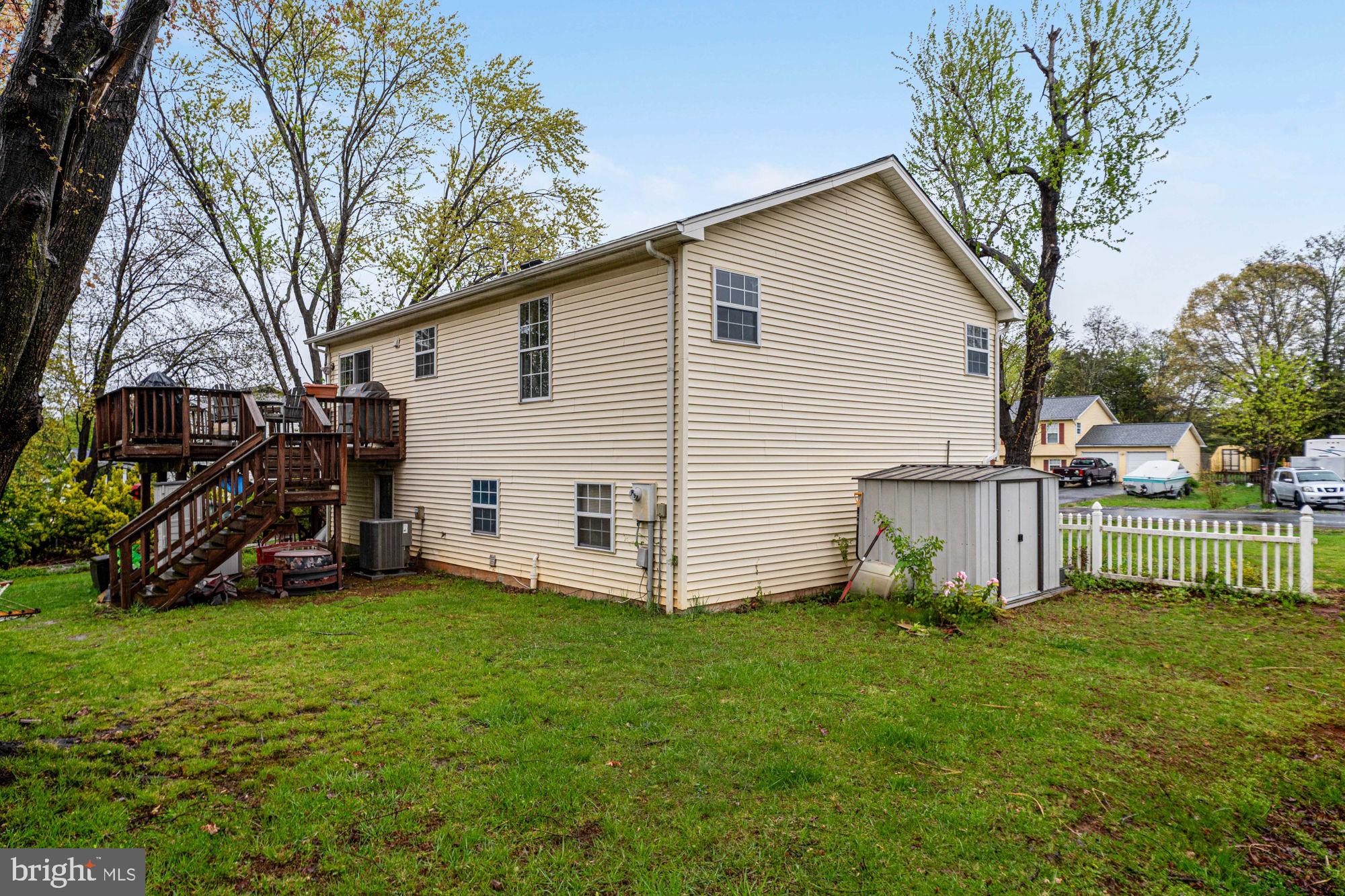 38 Buck Road Stafford, VA 22556 - Photo 34 of 39 a view of a house with backyard