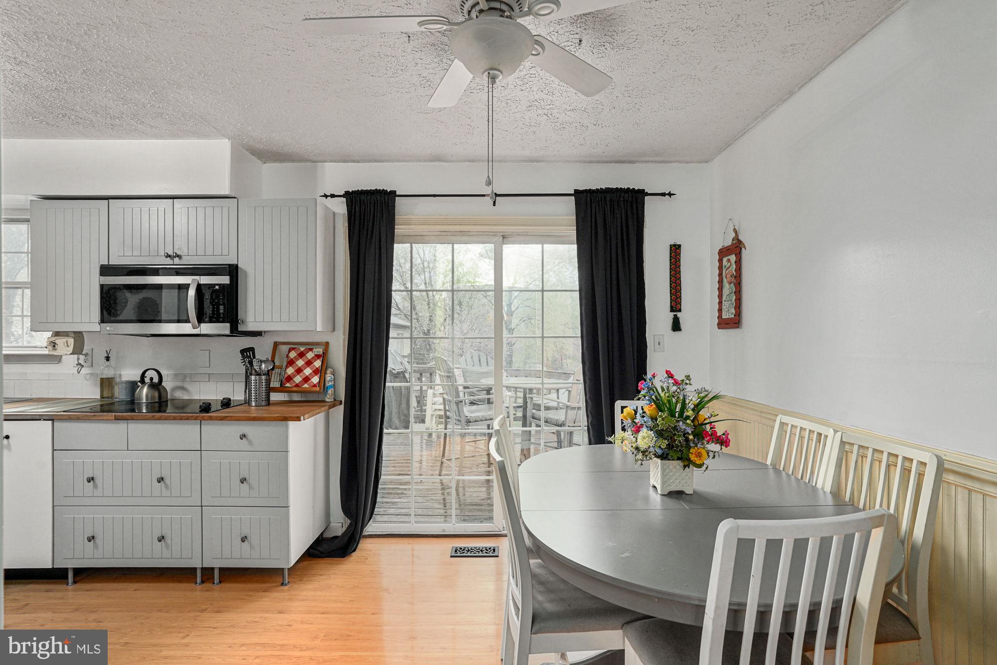 38 Buck Road Stafford, VA 22556 - Photo 8 of 39 a very nice looking dining room with furniture window and wooden floor