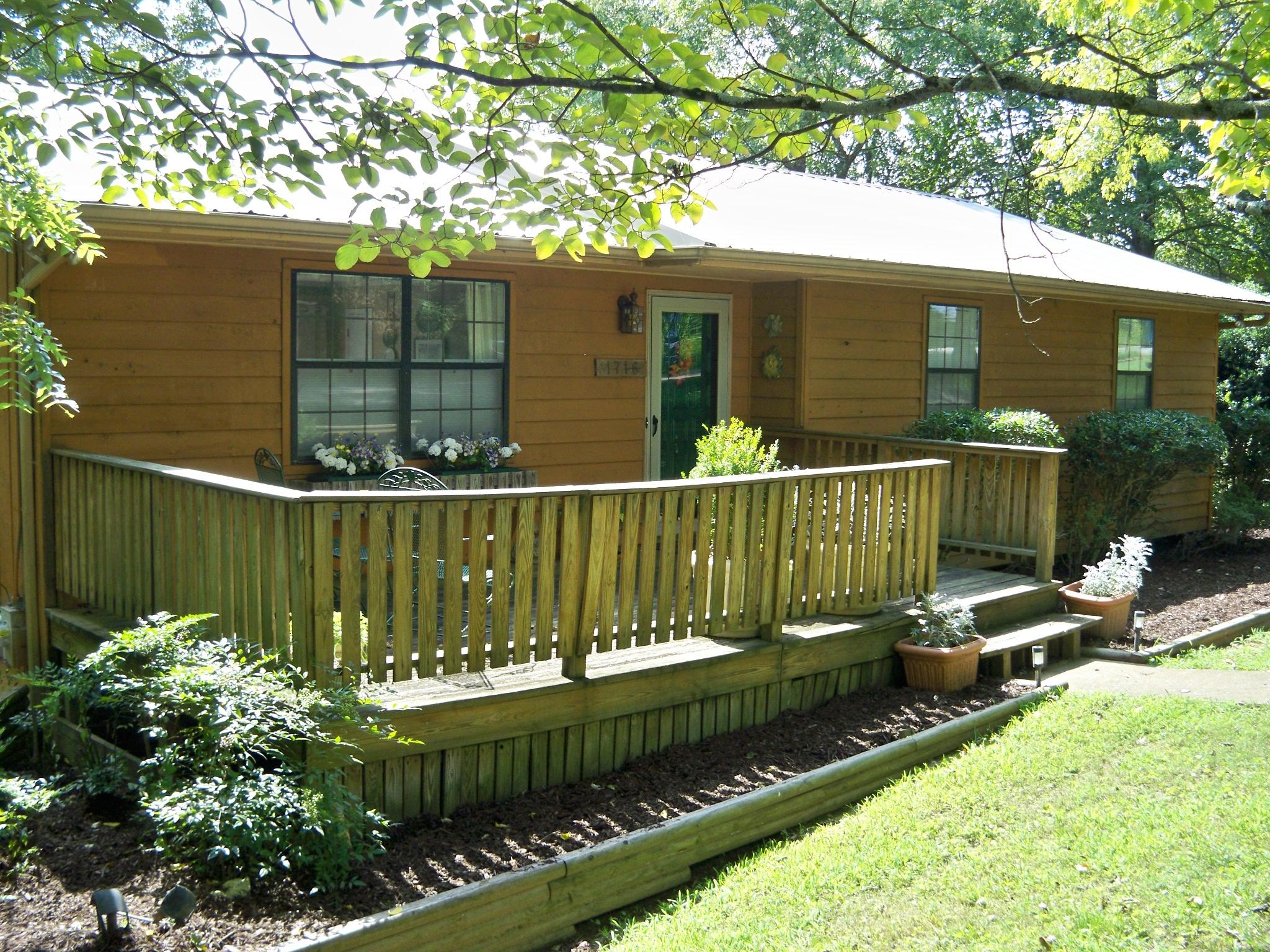 1716 Julian Ridge Road Chattanooga, TN 37421 - Photo 2 of 28 100_8384