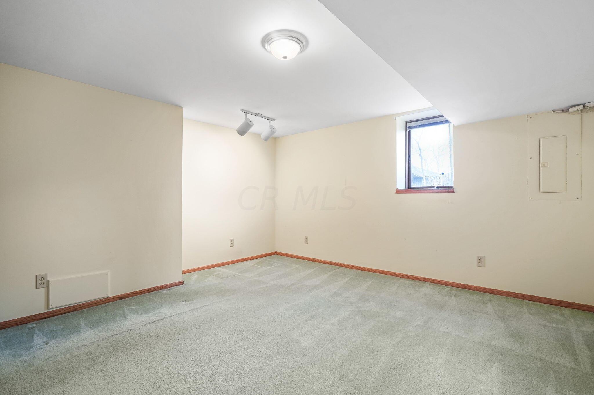 8225 Riverside Drive Powell, OH 43065 - Photo 54 of 79 47-web-or-mls-DSC07998