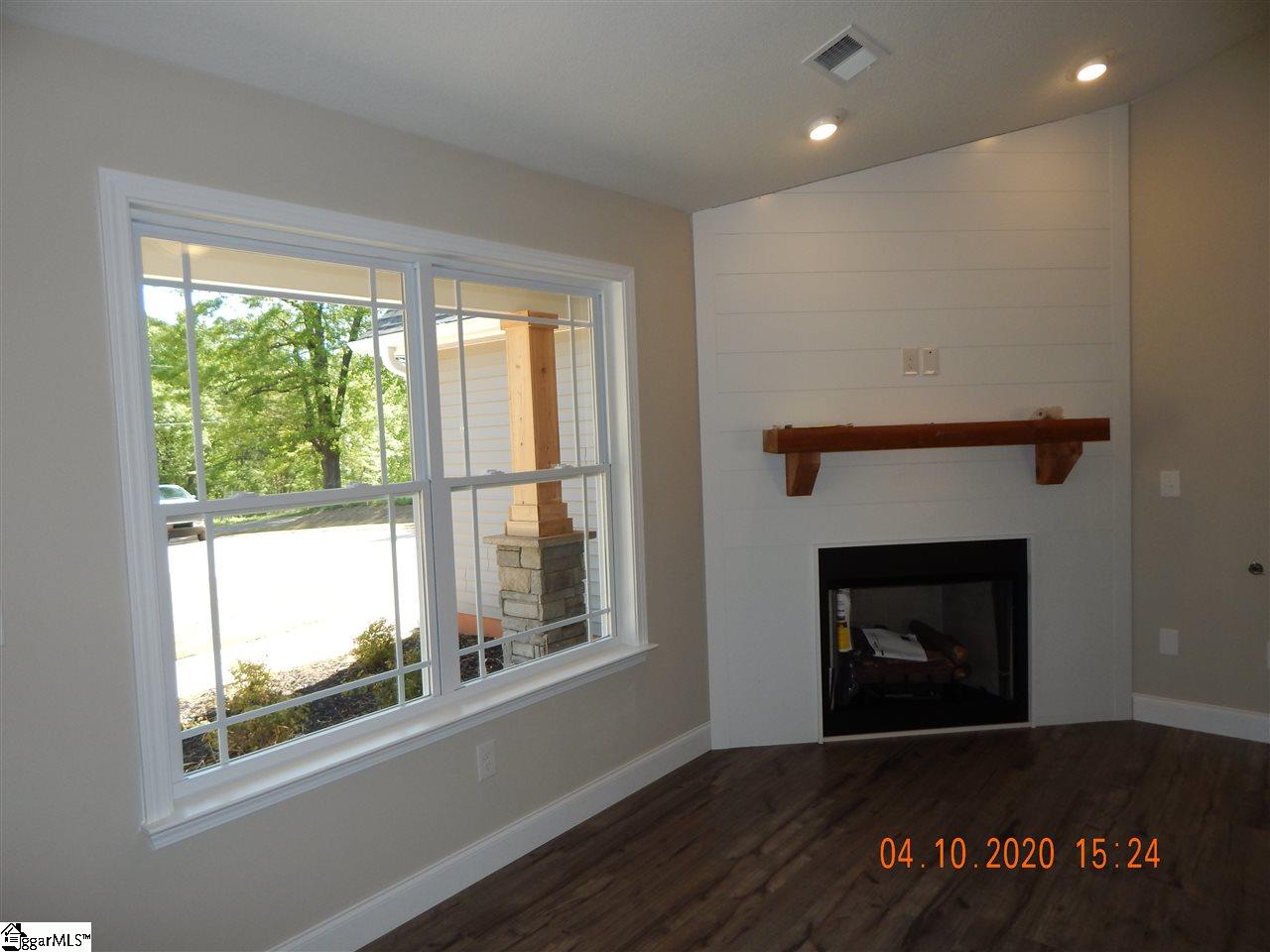 176 Coleman Road, Unit 2A Wellford, SC 29385 - Photo 10 of 33 Gallery Image 10