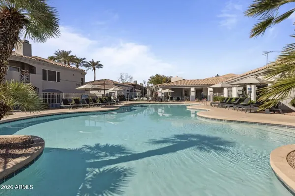 $289,900 | 600 West Grove Parkway, Unit 2214, Tempe, AZ 85283
