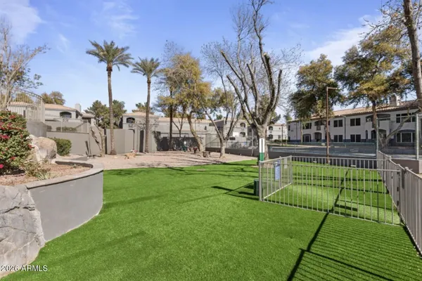 $289,900 | 600 West Grove Parkway, Unit 2214, Tempe, AZ 85283