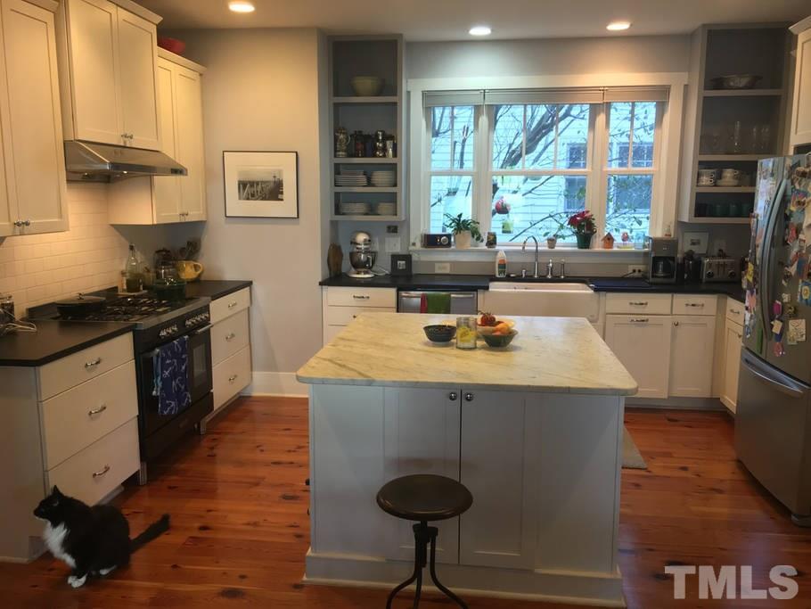 614 Chamberlain Street Raleigh, NC 27607 - Photo 8 of 21