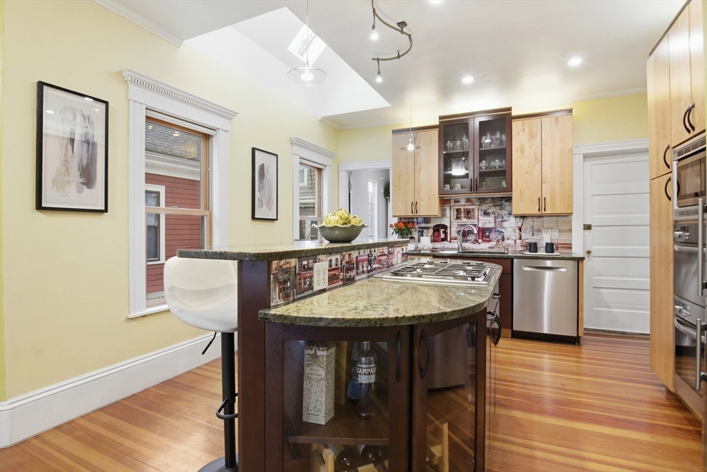 151 Magazine Street, Unit 2 Cambridge, MA 02139 - Photo 11 of 36