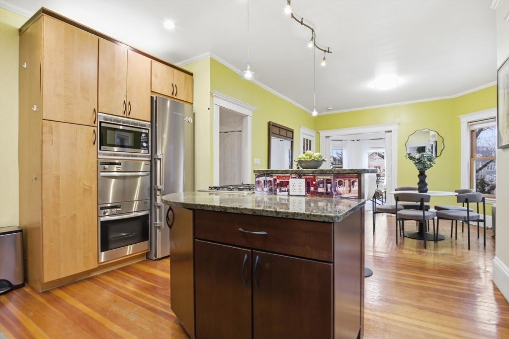 151 Magazine Street, Unit 2 Cambridge, MA 02139 - Photo 14 of 36