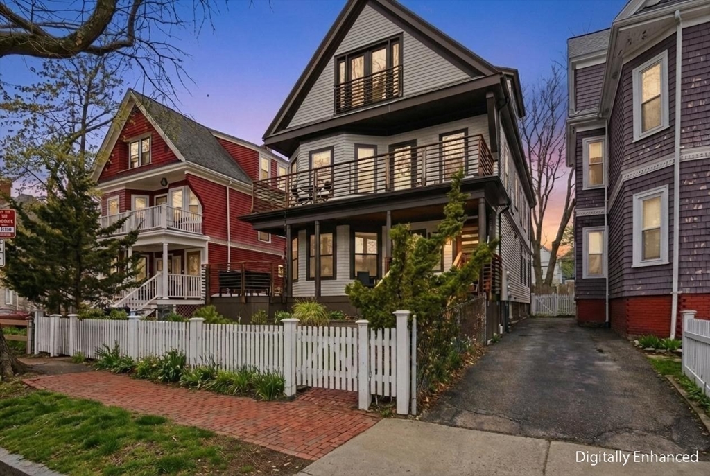 151 Magazine Street, Unit 2 Cambridge, MA 02139 - Photo 2 of 36