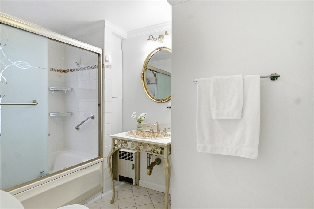 151 Magazine Street, Unit 2 Cambridge, MA 02139 - Photo 26 of 36