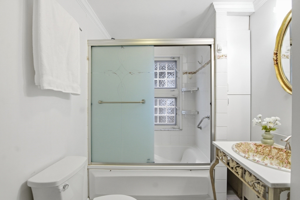 151 Magazine Street, Unit 2 Cambridge, MA 02139 - Photo 27 of 36