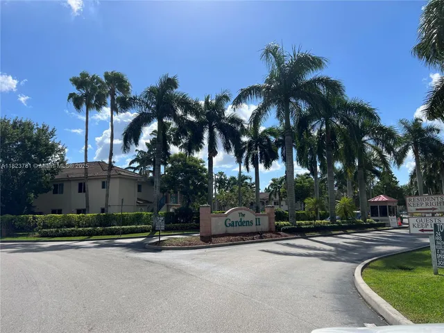 $239,000 | 2931 Southeast 12th Road, Unit 20155, Homestead, FL 33035