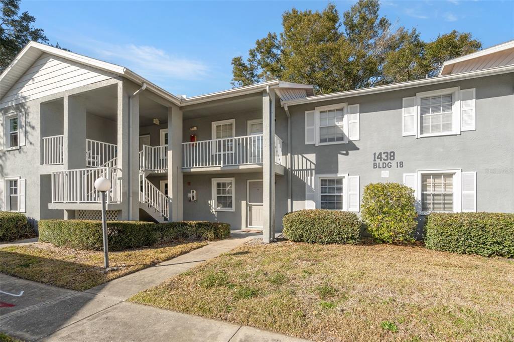 1438 Millstream Lane, Unit 102 Dunedin, FL 34698 - Photo 3 of 28