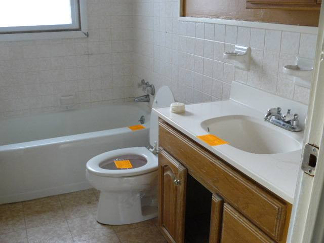 517 Chiswell Road Schenectady, NY 12304 - Photo 8 of 12 Photo 8