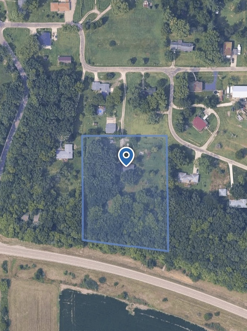 2212 North 2829th Road Marseilles, IL 61341 - Photo 44 of 44 an aerial view of a red door