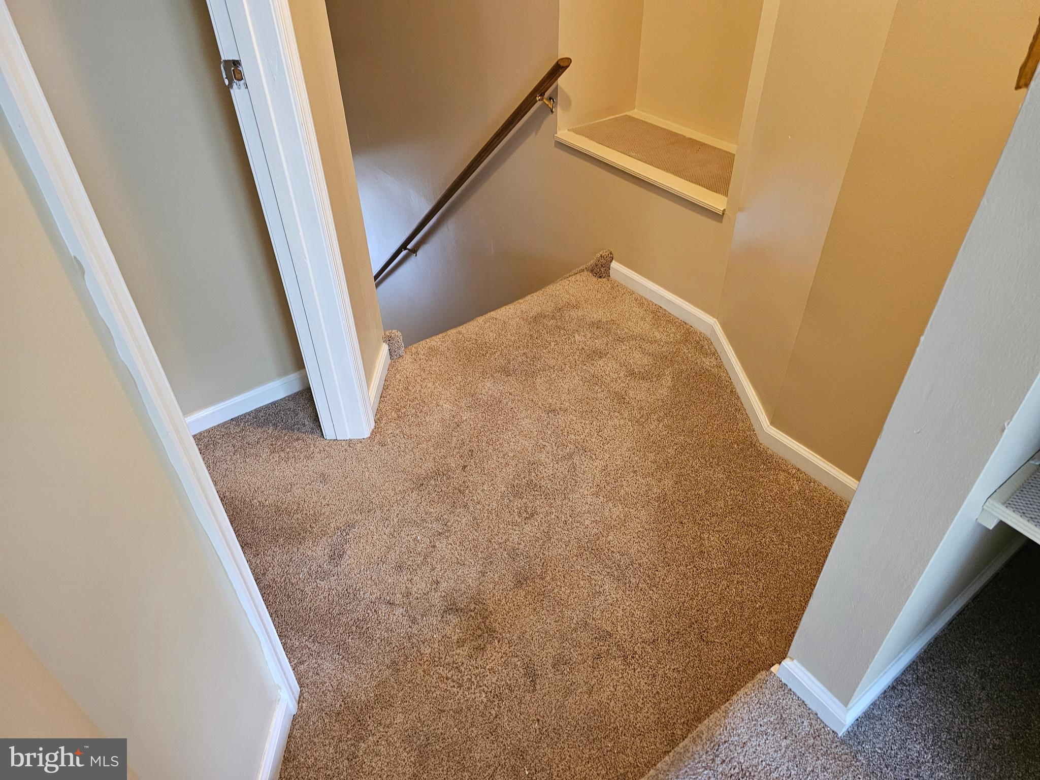 328 Centennial Road Warminster, PA 18974 - Photo 135 of 145 In-Law Suite 2nd Floor # Hall way