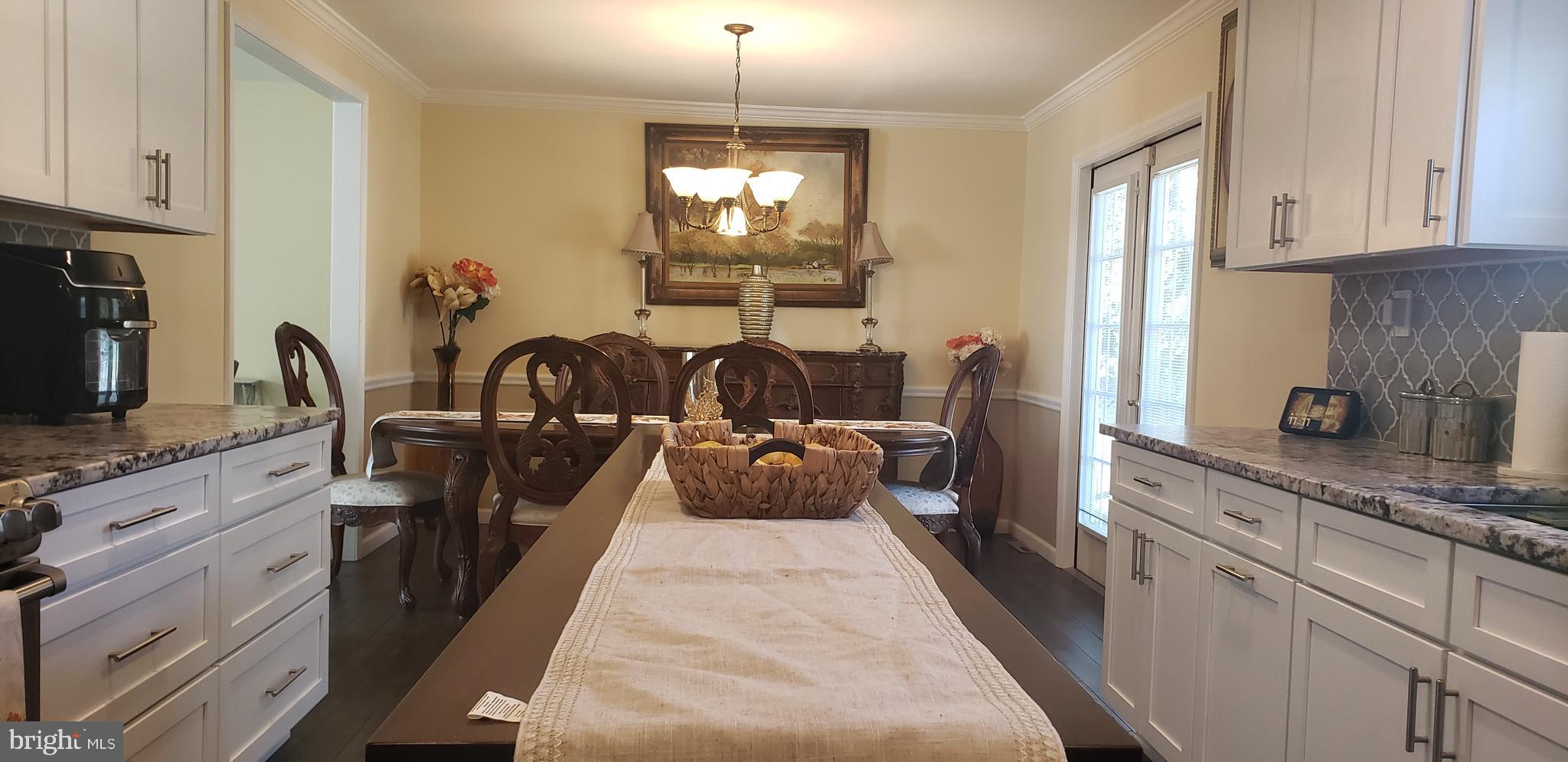 328 Centennial Road Warminster, PA 18974 - Photo 36 of 145 Kitchen & Dining Room