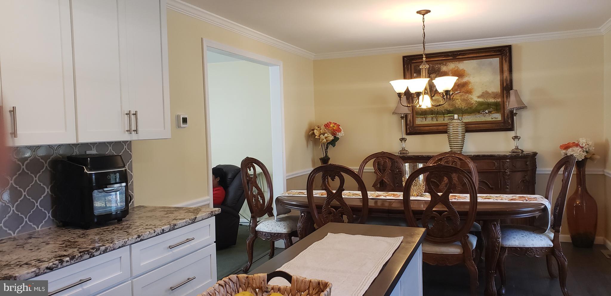 328 Centennial Road Warminster, PA 18974 - Photo 38 of 145 Kitchen & Dining Room