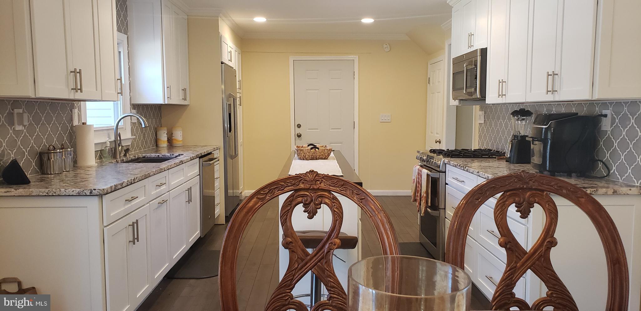328 Centennial Road Warminster, PA 18974 - Photo 46 of 145 Beautiful Kitchen