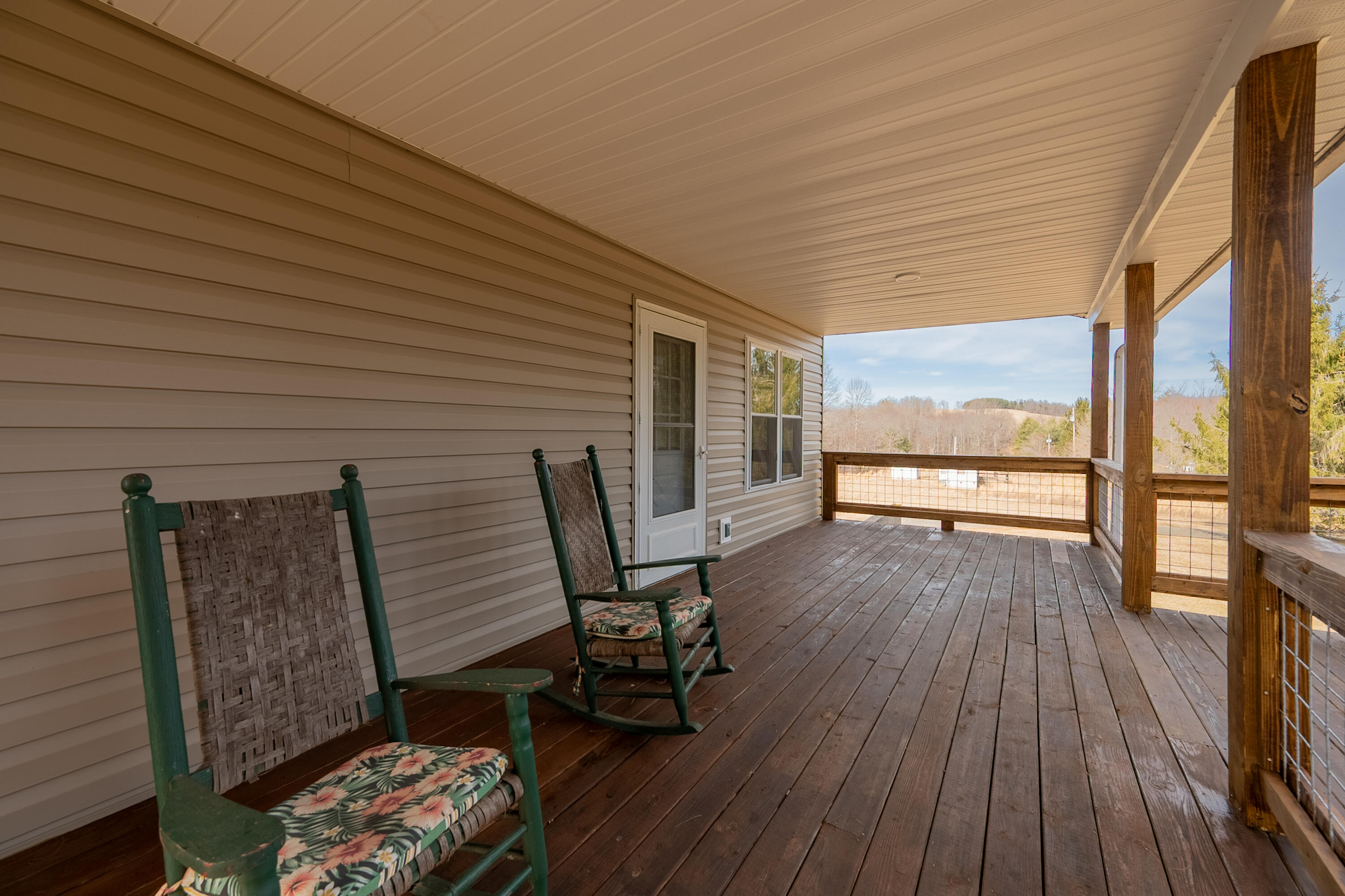 2448 Kyle Weeks Road Southwest Willis, VA 24380 - Photo 7 of 65 willis-9