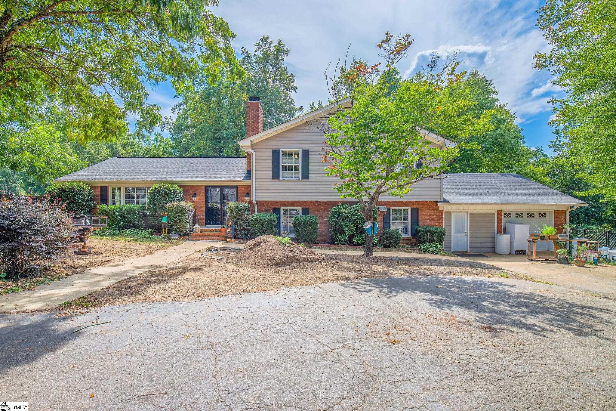 1220 Taylors Road Taylors, SC 29687 - Photo 1 of 34