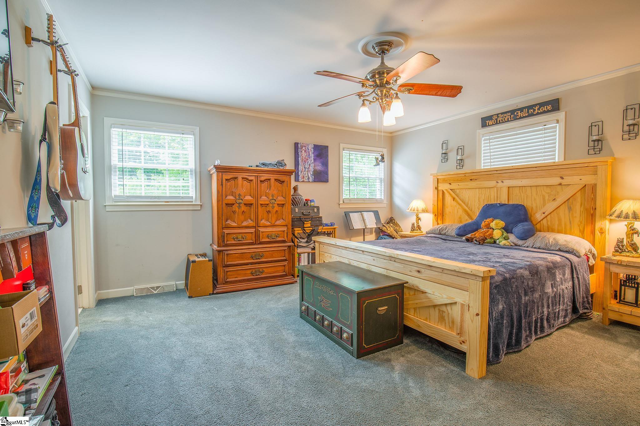 1220 Taylors Road Taylors, SC 29687 - Photo 13 of 34