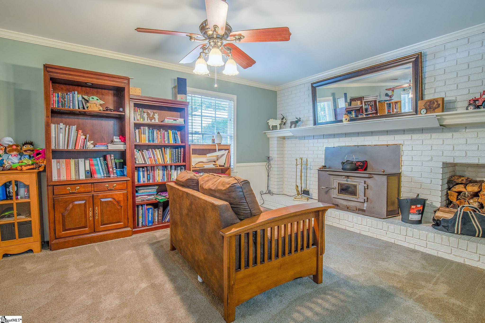 1220 Taylors Road Taylors, SC 29687 - Photo 21 of 34