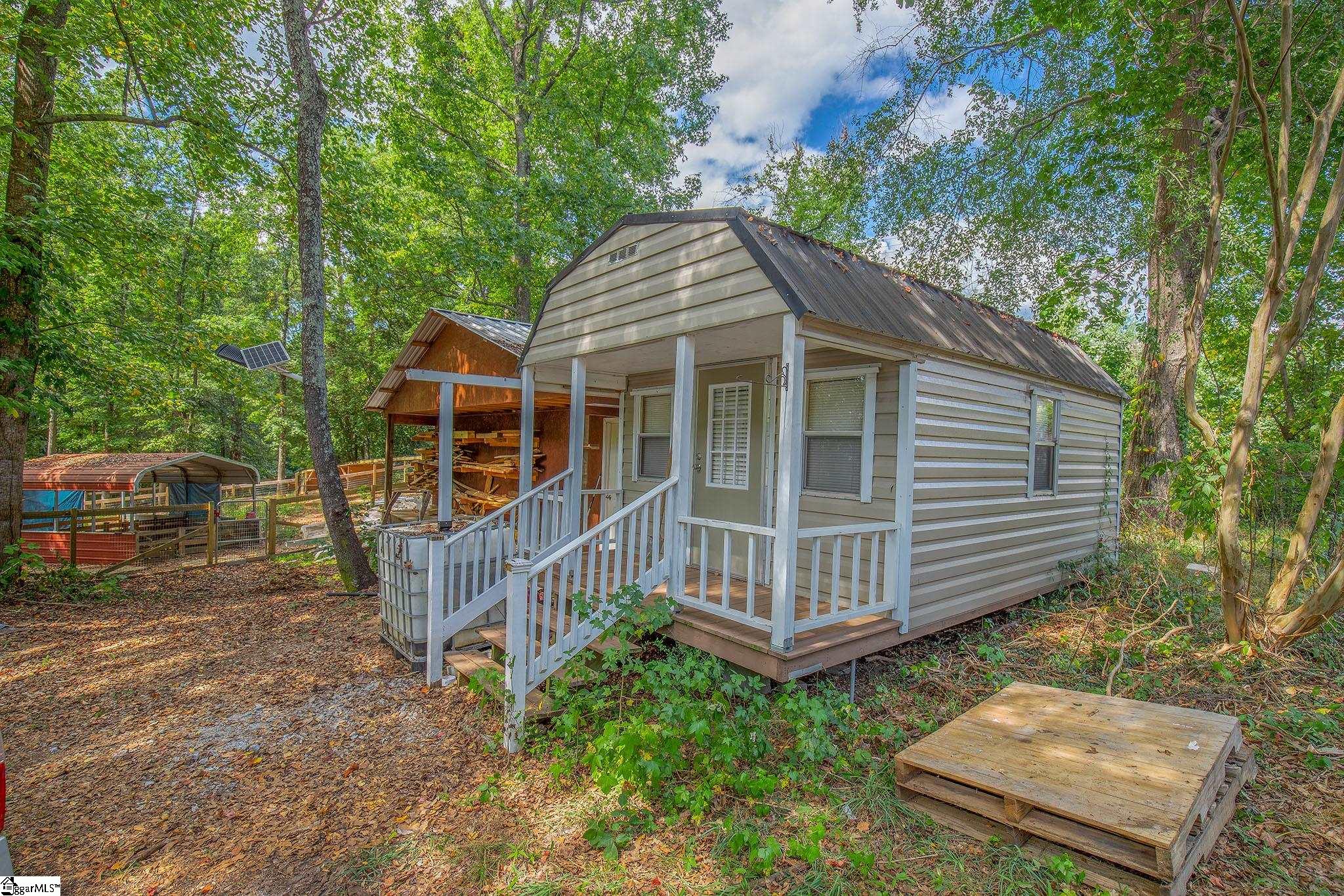 1220 Taylors Road Taylors, SC 29687 - Photo 29 of 34