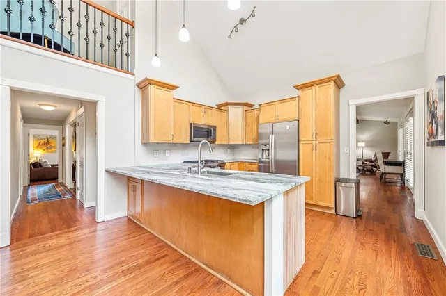 $6,996 | 235 Hillside Drive Northwest, Atlanta, GA 30342