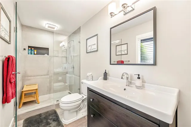 $6,996 | 235 Hillside Drive Northwest, Atlanta, GA 30342