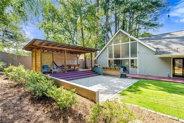 $6,996 | 235 Hillside Drive Northwest, Atlanta, GA 30342