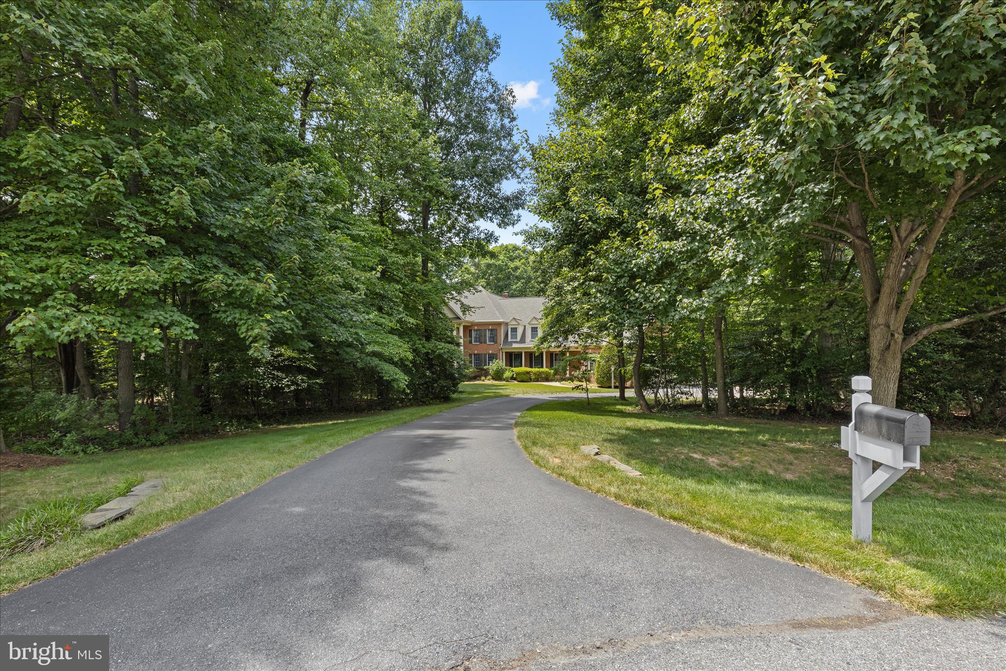 1322 Windsor Ridge Lane Annapolis, MD 21409 - Photo 3 of 104 Long private driveway