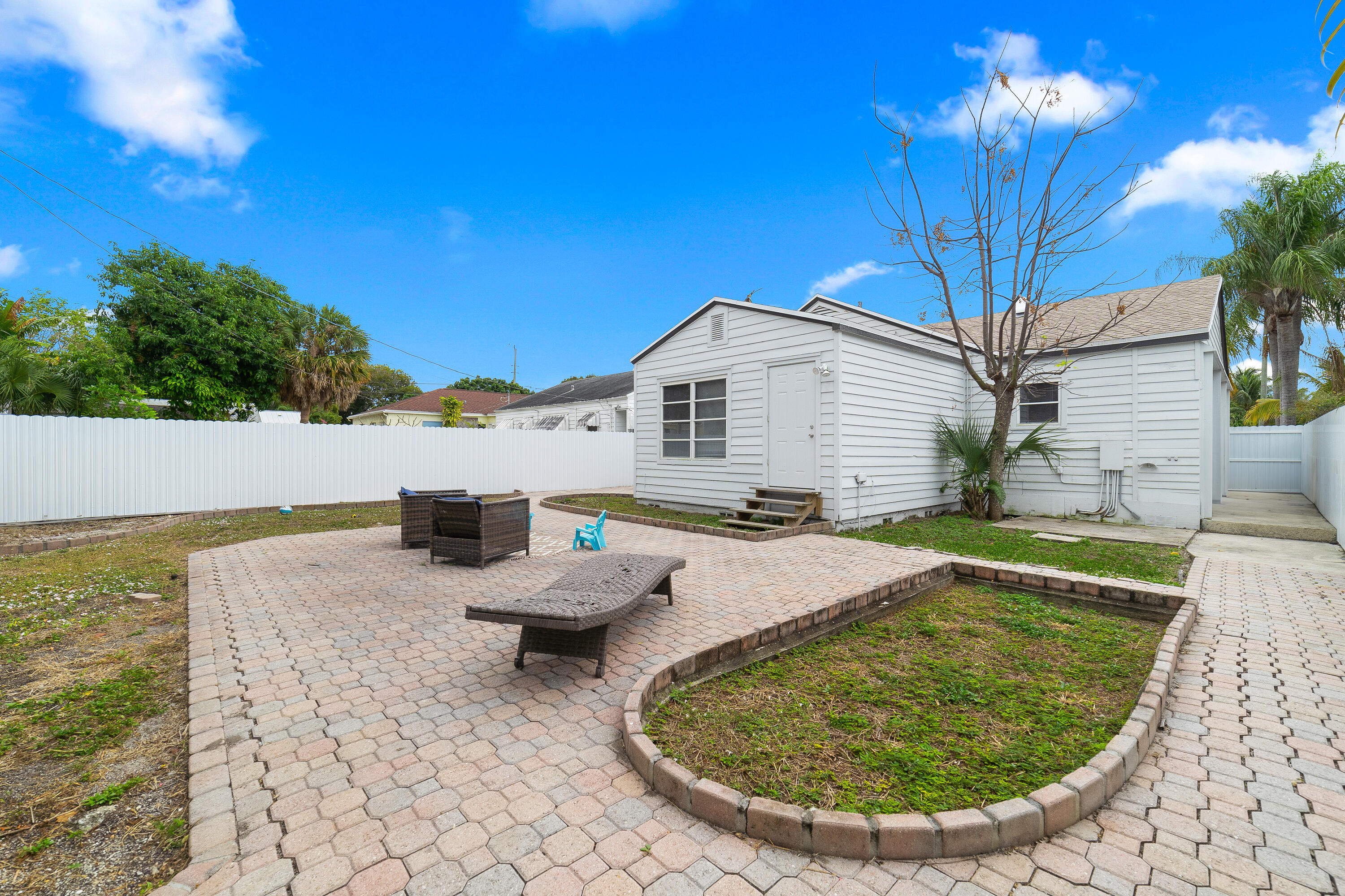 719 Valley Forge Road West Palm Beach, FL 33405 - Photo 23 of 29 _DSC0935