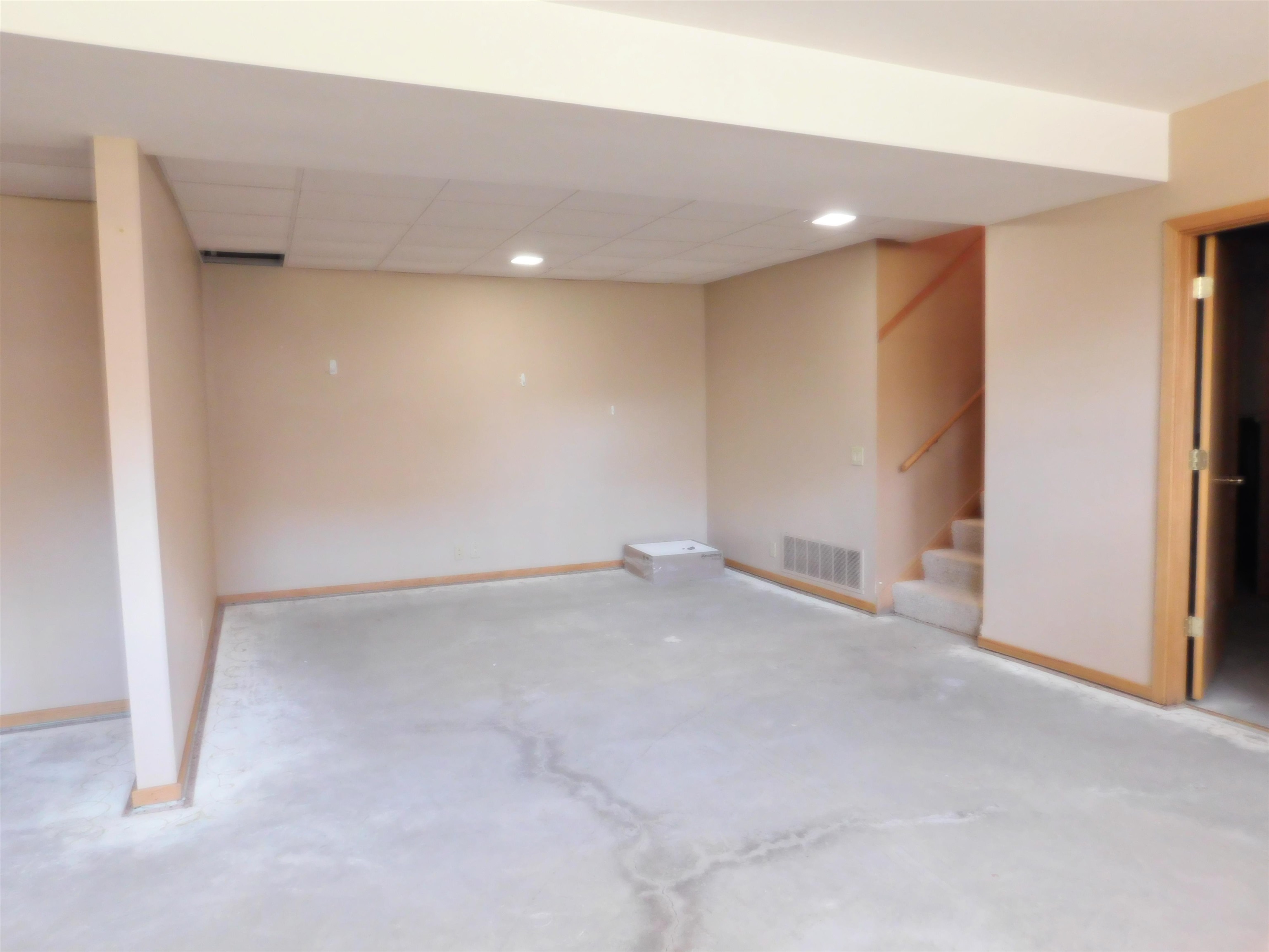 555 North Washington Street Spring Green, WI 53588 - Photo 34 of 52