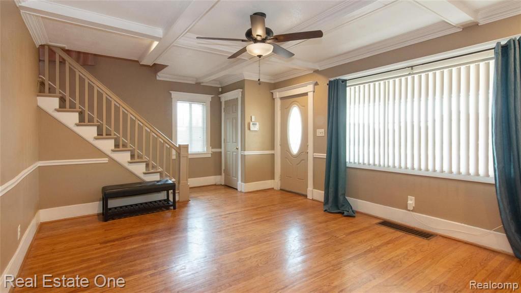 263 Elizabeth Lake Road Pontiac, MI 48341 - Photo 5 of 25